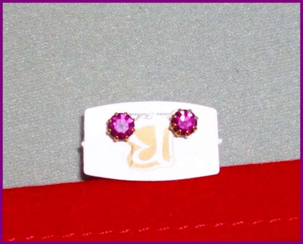 Brinco Clássico Rubí